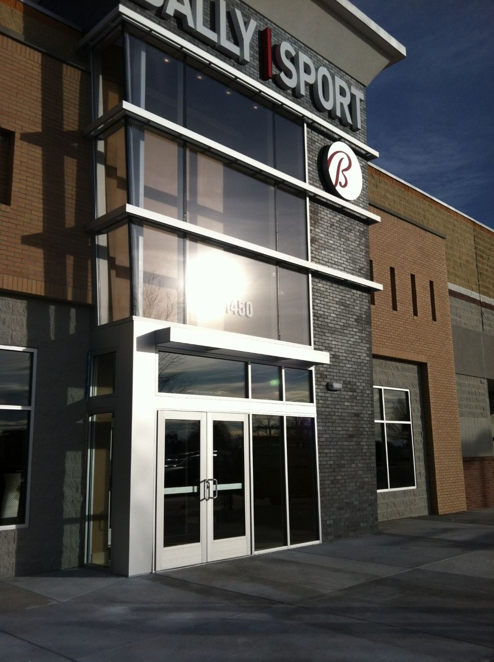 Finished glass storefront and entrance installed by Lucent View Glass